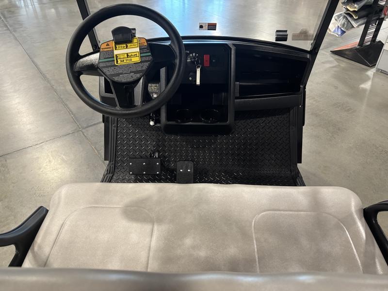 2027 Cushman Hauler 800 ELiTE Lithium Golf Car