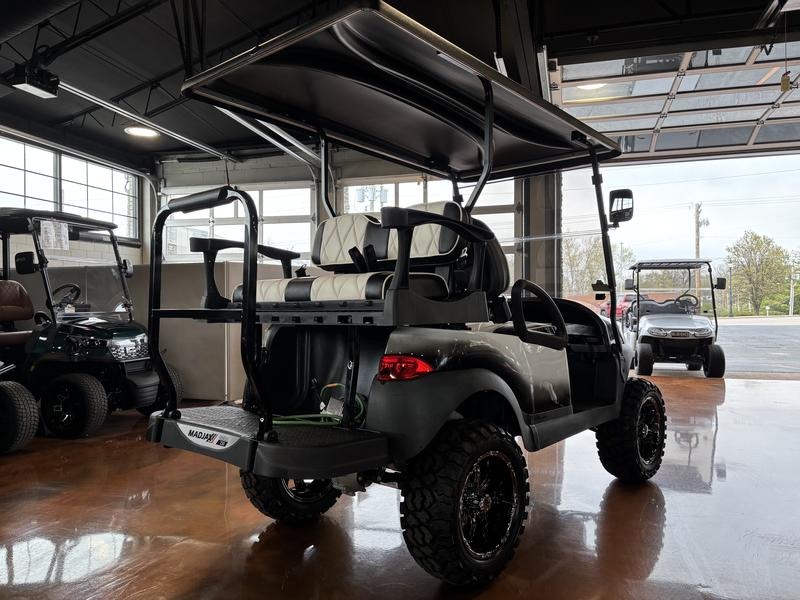 2020 Club Car Tempo Lithium-Ion Golf Car