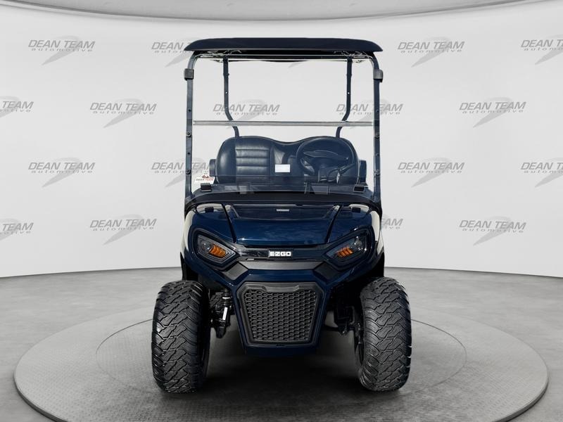 2027 E-Z-GO Liberty 4 X 13.5-hp Gas Powertrain Golf Car - Gas