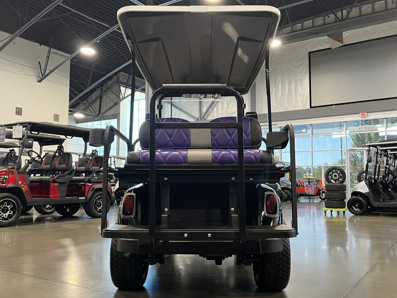 2021 E-Z-GO Freedom RXV Golf Car