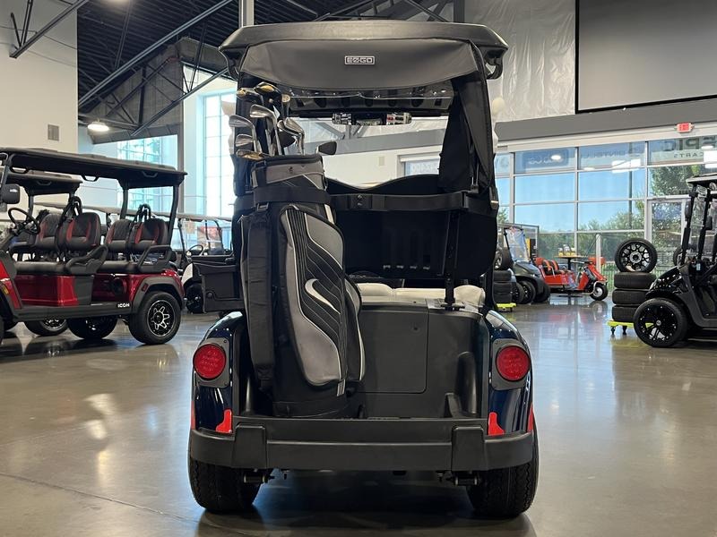2027 E-Z-GO RXV 2 Freedom ELiTE Lithium Golf Car - Electric
