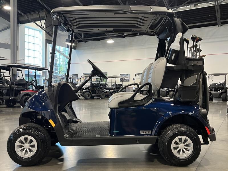 2027 E-Z-GO RXV 2 Freedom ELiTE Lithium Golf Car - Electric