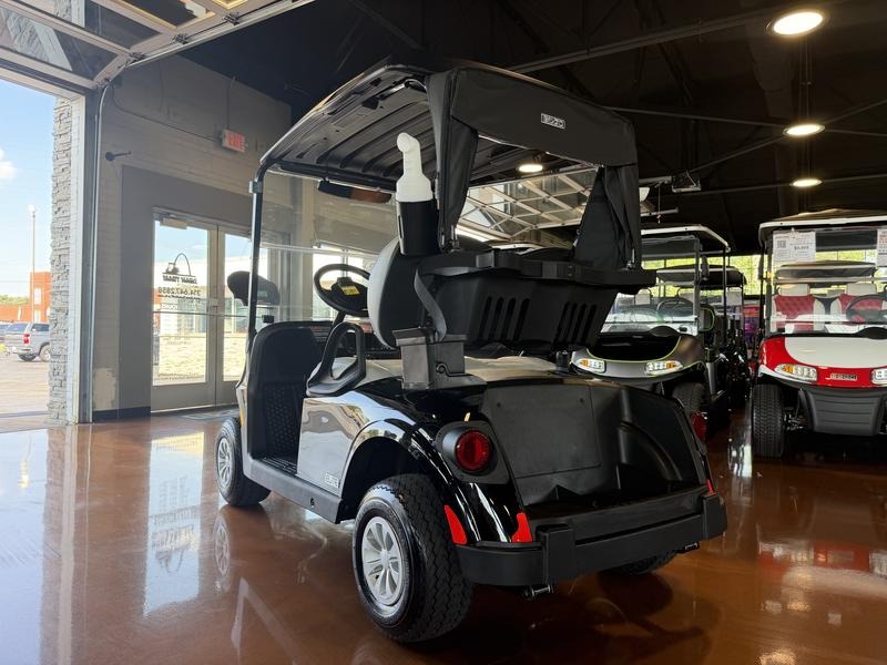 2027 E-Z-GO RXV 2 Freedom ELiTE Lithium Golf Car - Electric
