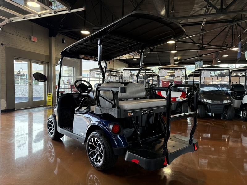 2027 E-Z-GO Freedom RXV ELiTE Lithium Golf Car - Electric