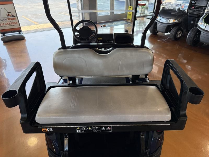 2027 E-Z-GO Freedom RXV ELiTE Lithium Golf Car - Electric