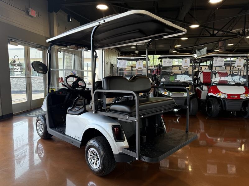 2021 E-Z-GO Freedom RXV Golf Car