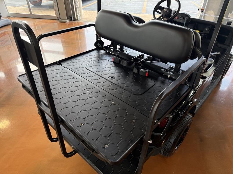 2021 E-Z-GO Freedom RXV Golf Car