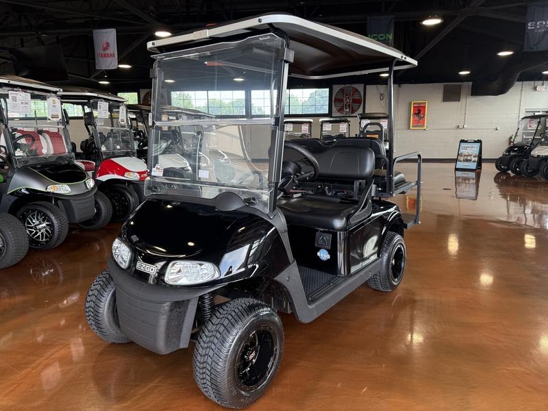 2021 E-Z-GO Freedom RXV Golf Car