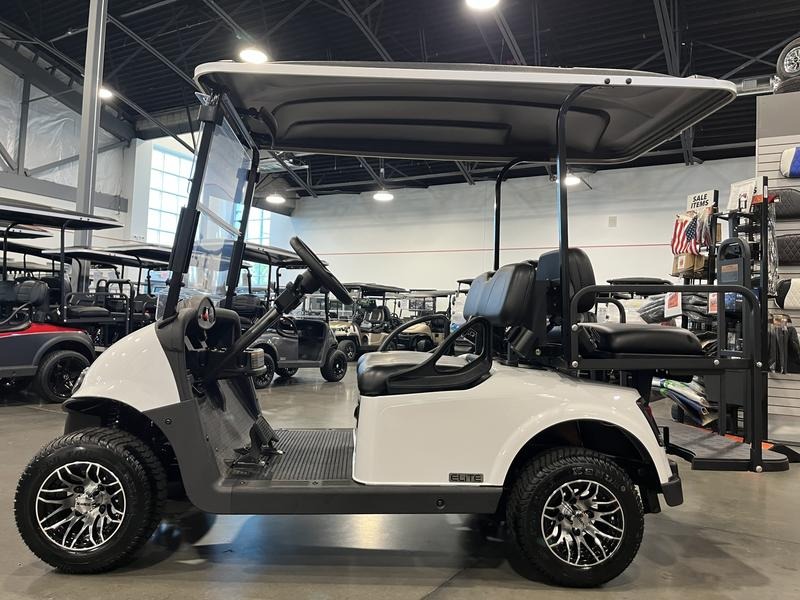 2021 E-Z-GO Freedom RXV Golf Car