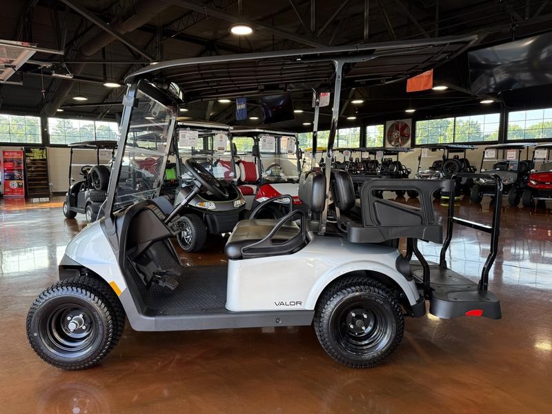 2027 E-Z-GO RXV 4 Valor S 13.5-hp Gas Golf Car - Gas