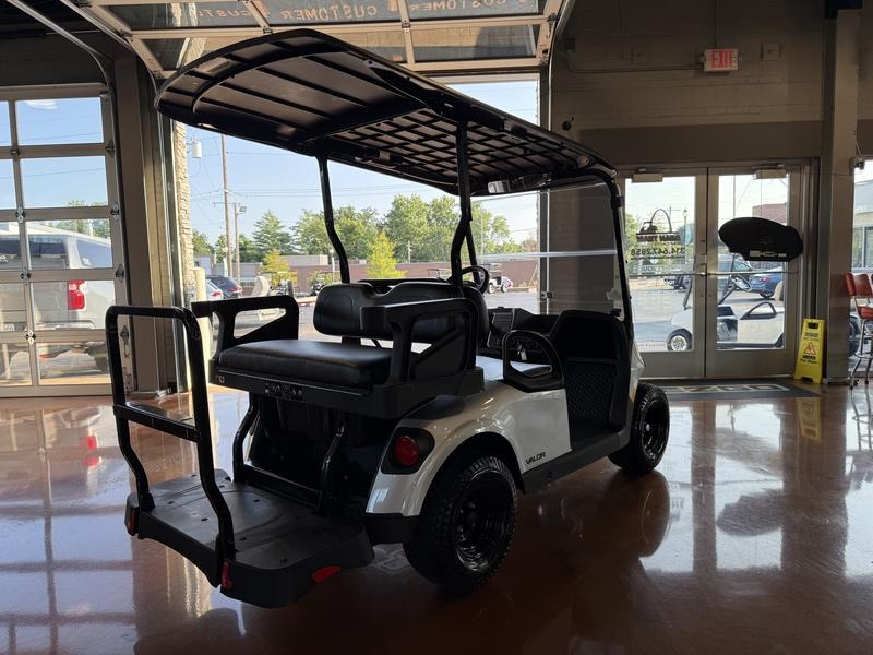2027 E-Z-GO RXV 4 Valor S 13.5-hp Gas Golf Car - Gas