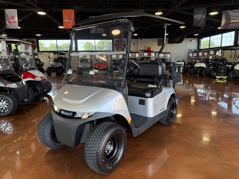 2027 E-Z-GO RXV 4 Valor S 13.5-hp Gas Golf Car - Gas