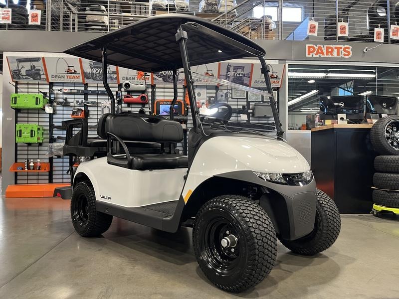 2027 E-Z-GO RXV 4 Valor S 13.5-hp Gas Golf Car - Gas