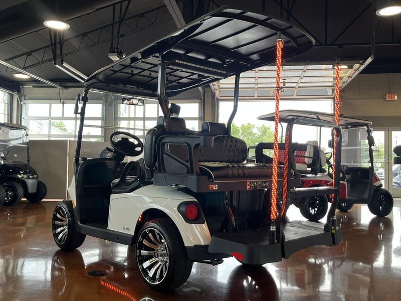 2024 E-Z-GO Freedom RXV ELiTE Lithium Golf Car - Electric