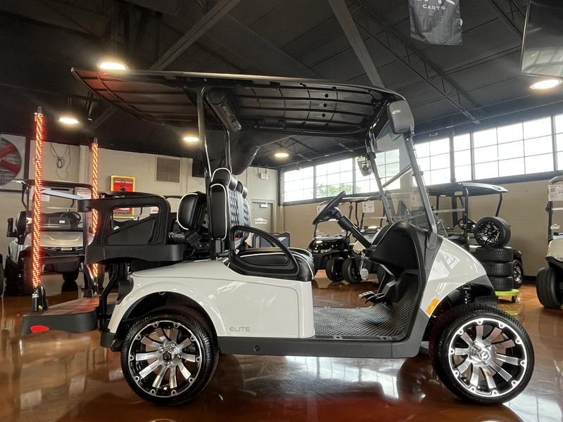2024 E-Z-GO Freedom RXV ELiTE Lithium Golf Car - Electric