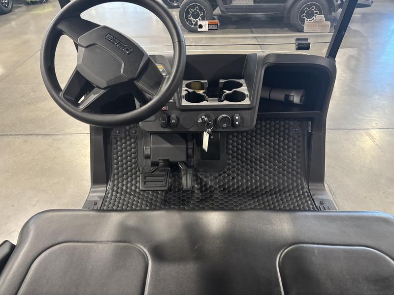2026 E-Z-GO RXV 4 Valor S EX1 Sport Golf Car - Gas