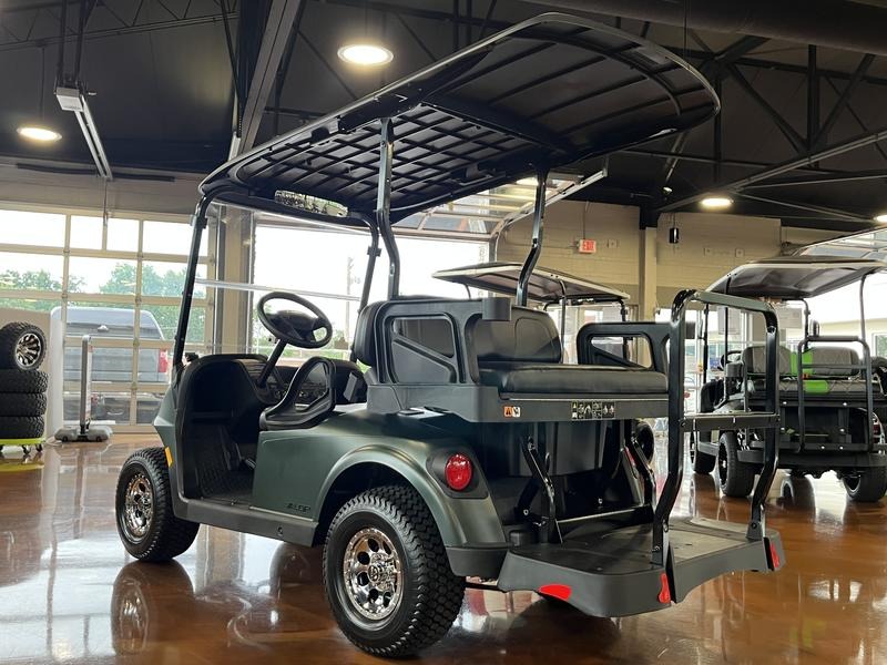 2026 E-Z-GO RXV 4 Valor S EX1 Sport Golf Car - Gas