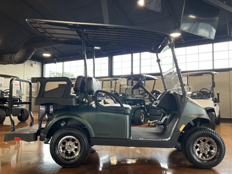 2026 E-Z-GO RXV 4 Valor S EX1 Sport Golf Car - Gas