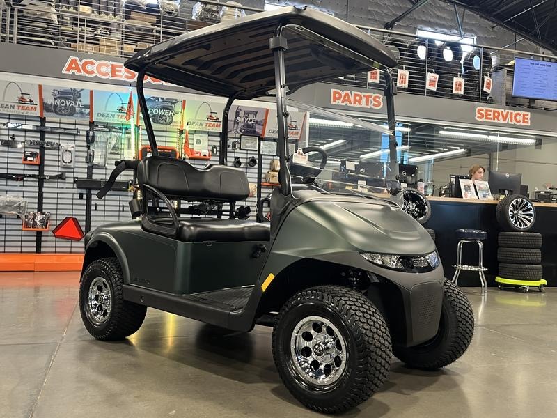 2026 E-Z-GO RXV 2 Valor S EX1 Sport Golf Car - Gas