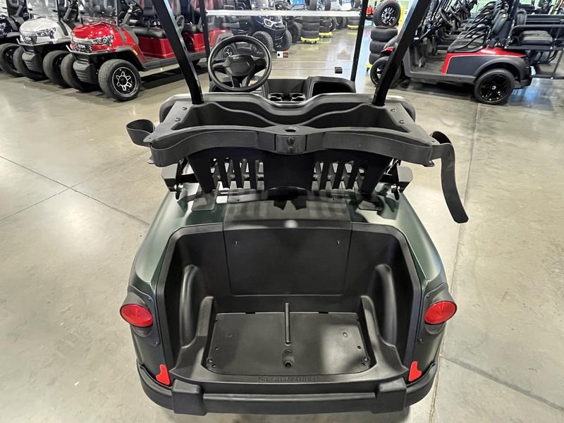 2026 E-Z-GO RXV 2 Valor S EX1 Sport Golf Car - Gas