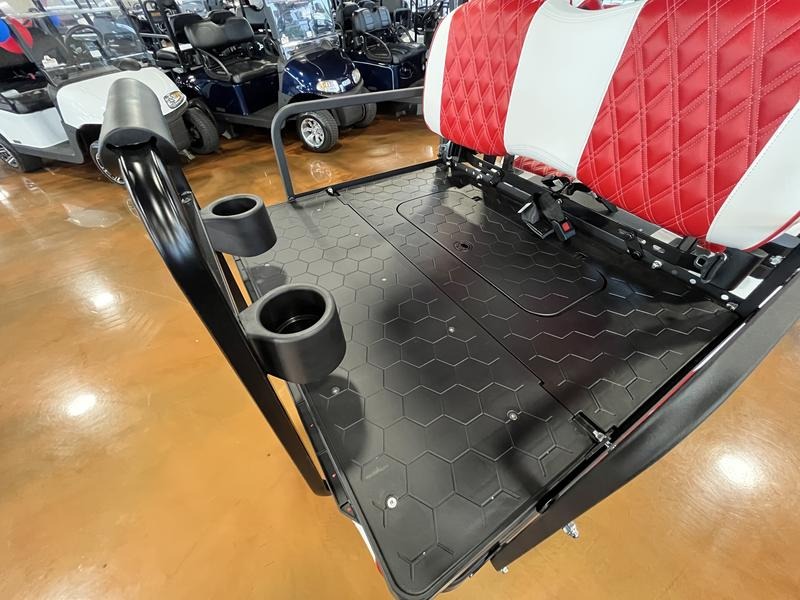 2020 E-Z-GO Freedom RXV ELiTE Golf Car