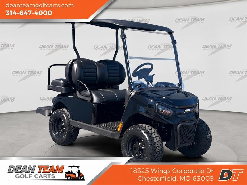 2027 E-Z-GO Liberty 4 X 13.5-hp Gas Powertrain Golf Car - Gas