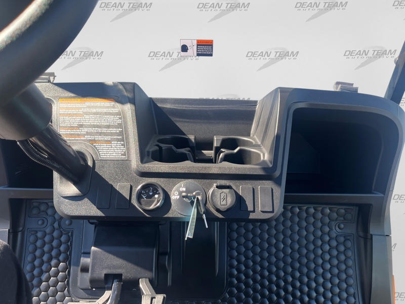 2027 E-Z-GO Liberty 4 X 13.5-hp Gas Powertrain Golf Car - Gas