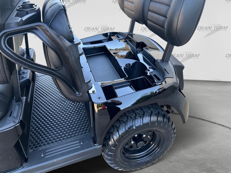 2027 E-Z-GO Liberty 4F X ELiTE Lithium Powertrain Golf Car - Electric