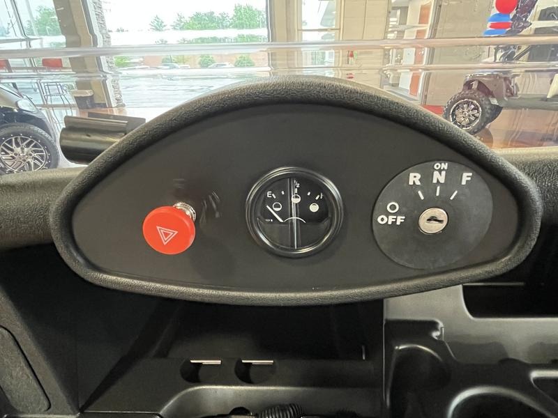 2020 E-Z-GO Freedom RXV ELiTE Golf Car