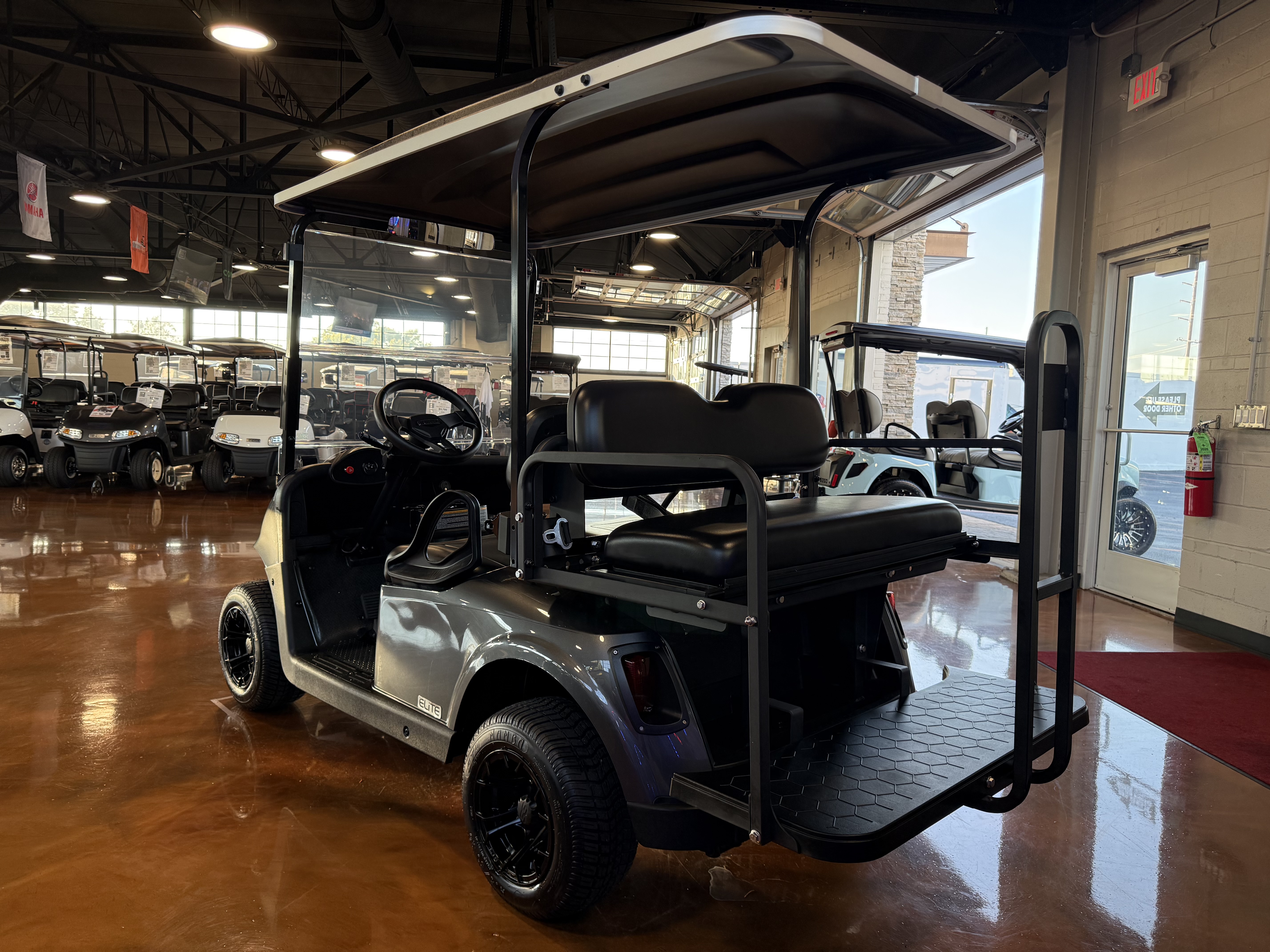 2021 E-Z-GO Freedom RXV Golf Car
