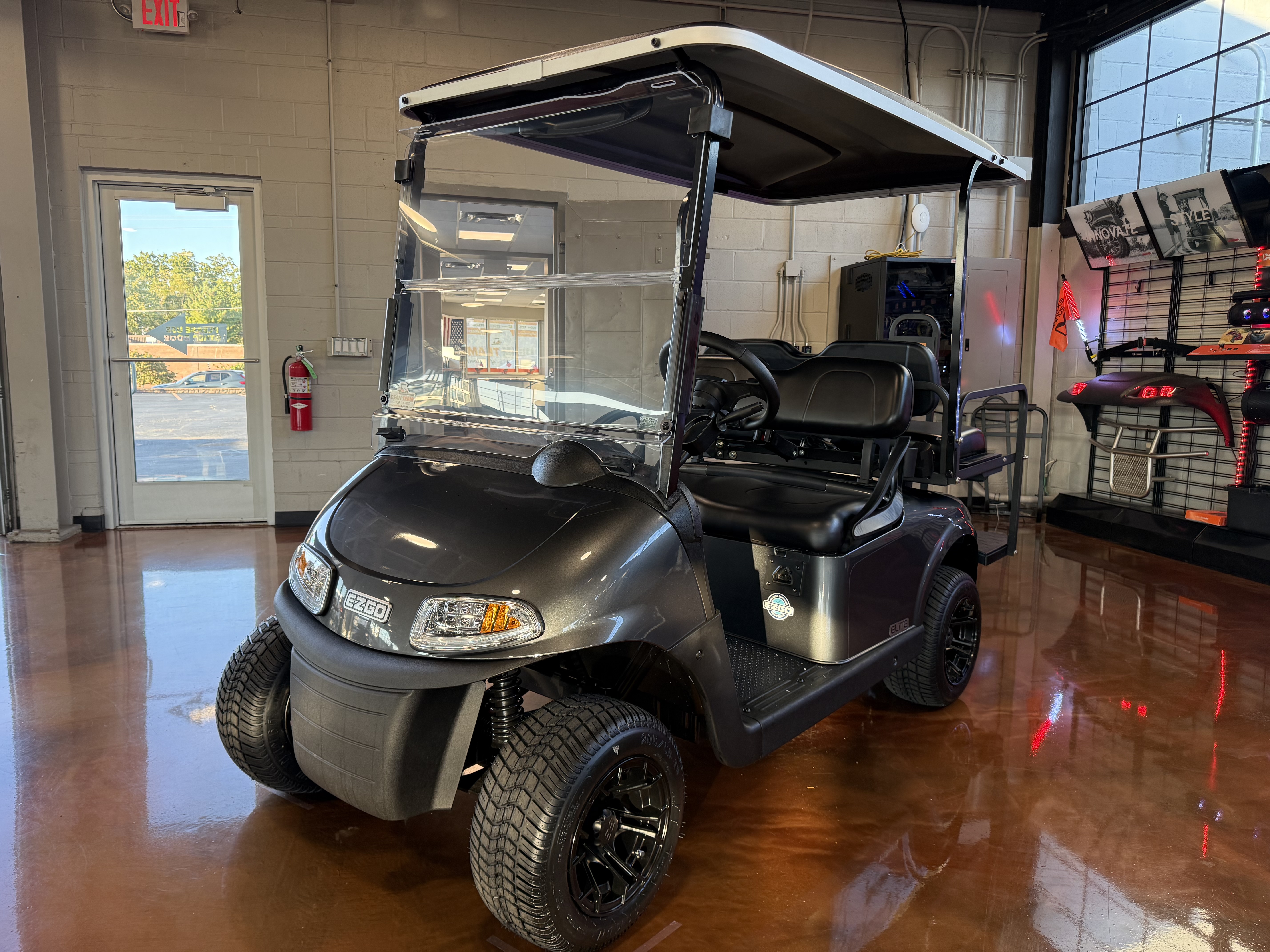 2021 E-Z-GO Freedom RXV Golf Car