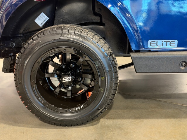 2021 E-Z-GO Freedom RXV Golf Car