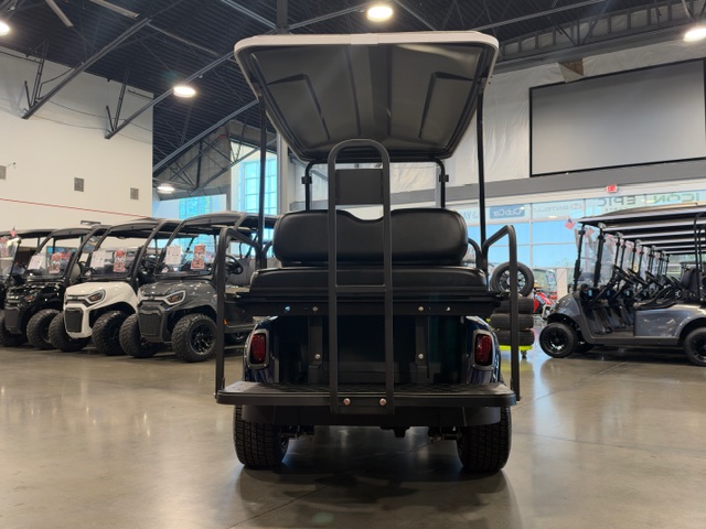 2021 E-Z-GO Freedom RXV Golf Car