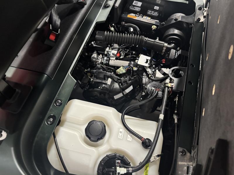 2026 E-Z-GO RXV 4 Valor S EX1 Sport Golf Car - Gas