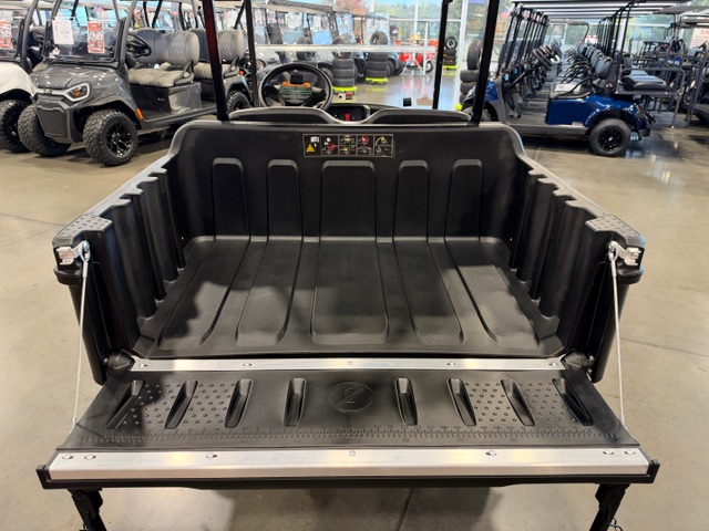 2027 Cushman Hauler 800 Gas Golf Car