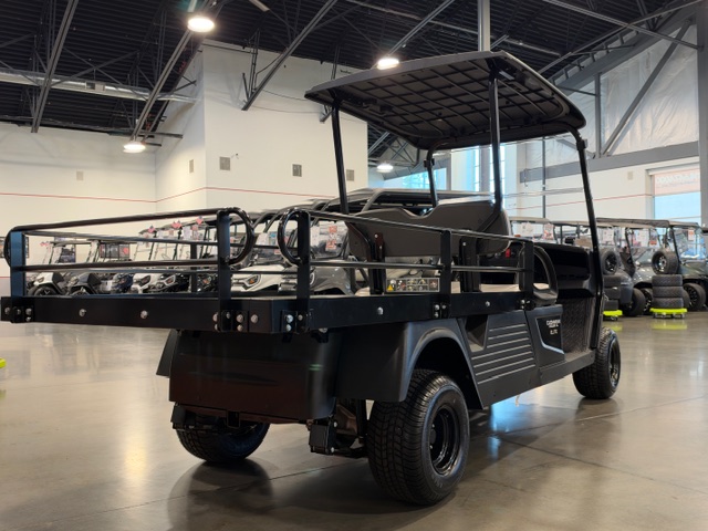 2027 Cushman Hauler XL Flatbed ELiTE Lithium Golf Car