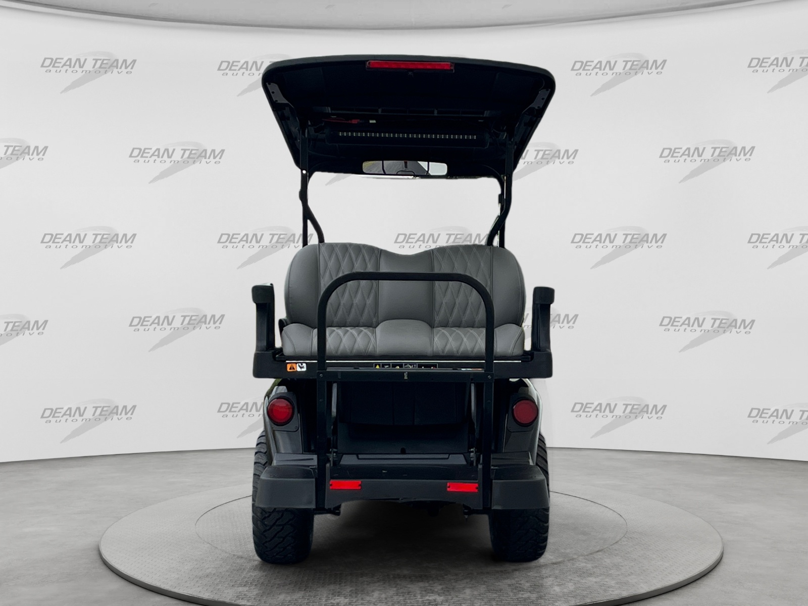 2027 E-Z-GO Liberty 4 XT ELiTE Lithium Powertrain Golf Car - Electric