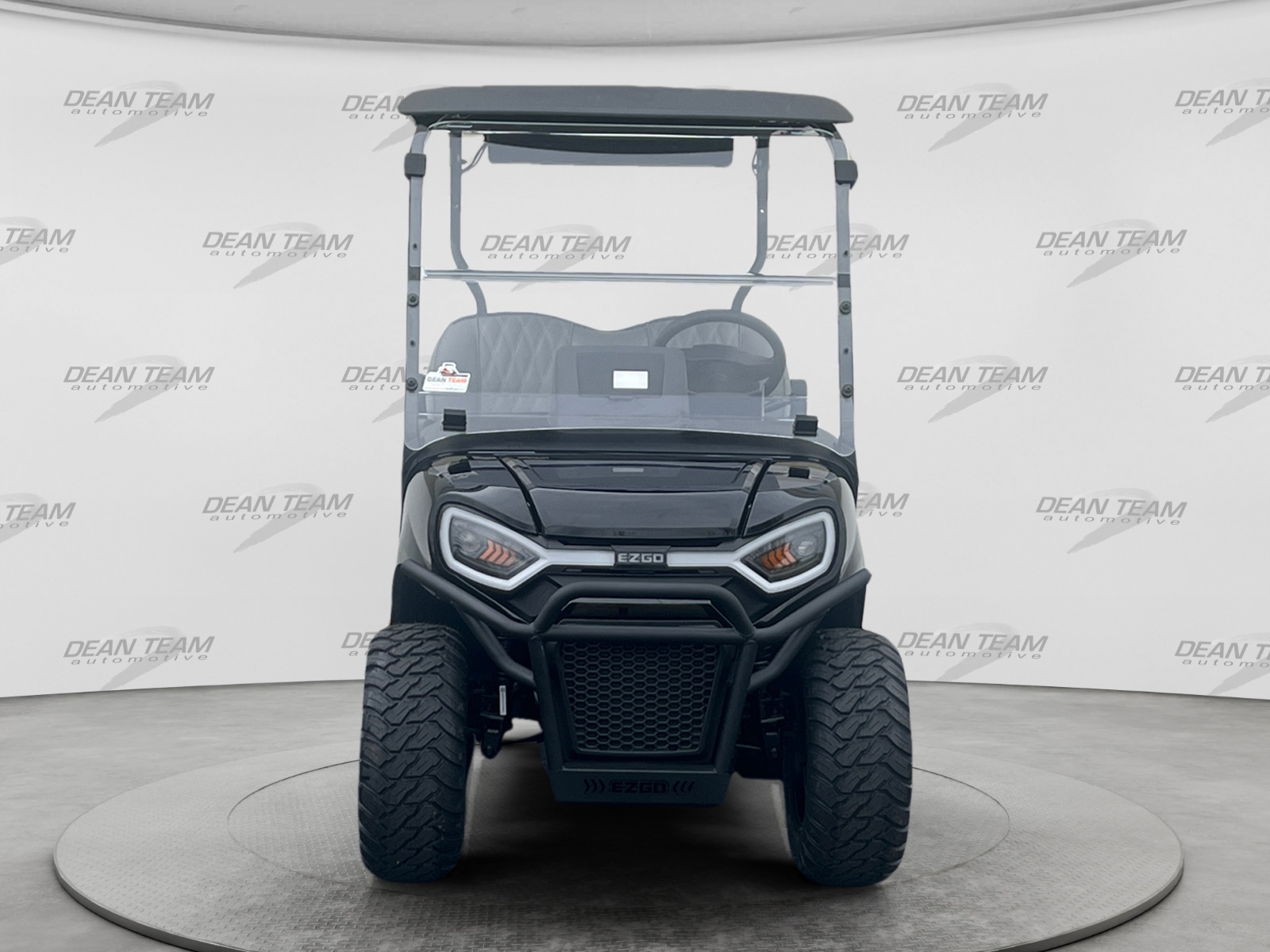 2027 E-Z-GO Liberty 4 XT ELiTE Lithium Powertrain Golf Car - Electric