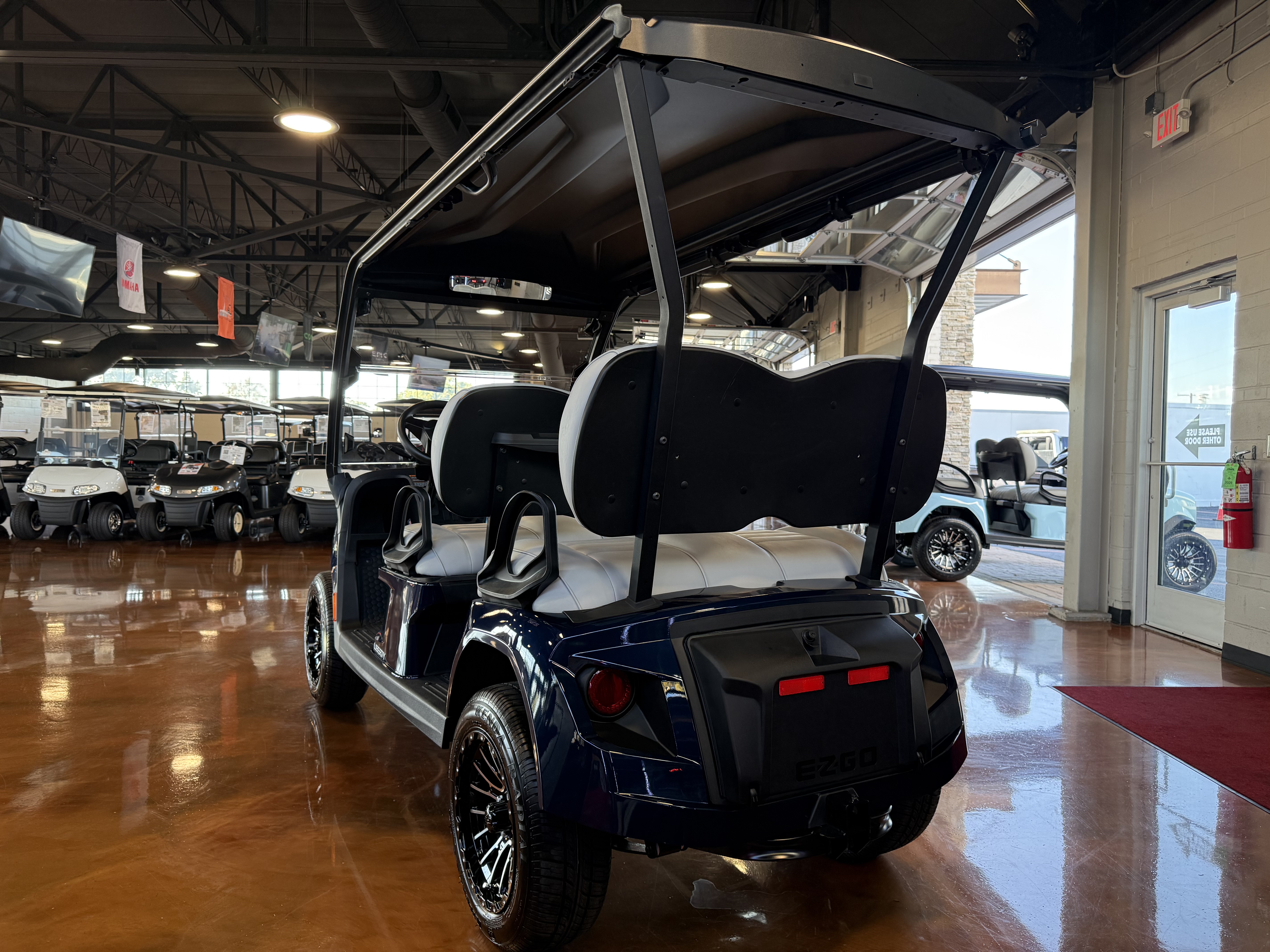 2027 E-Z-GO Liberty 4F X ELiTE Lithium Powertrain Golf Car - Electric