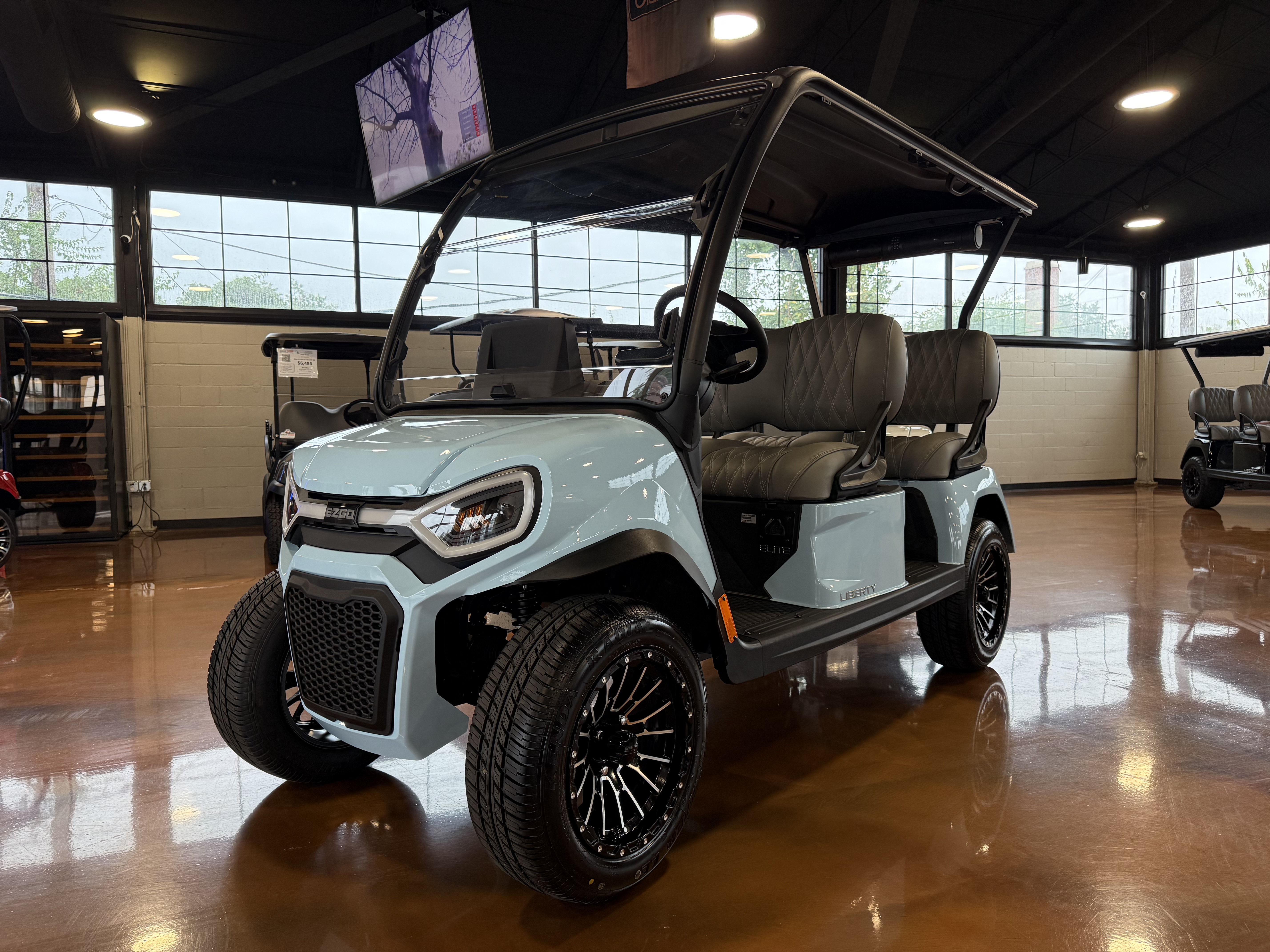 2027 E-Z-GO Liberty 4F XT ELiTE Lithium Powertrain Golf Car - Electric