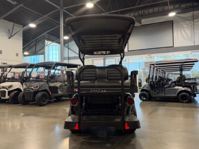 2027 E-Z-GO RXV 4 Freedom 13.5-hp Gas Golf Car
