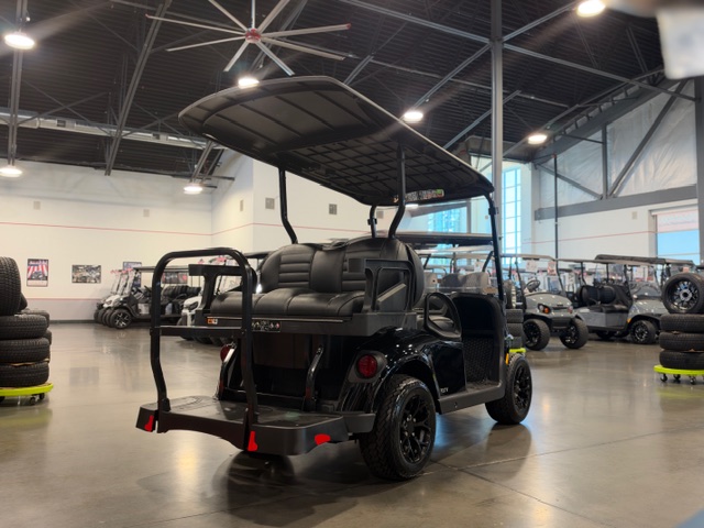 2027 E-Z-GO RXV 4 Freedom 13.5-hp Gas Golf Car