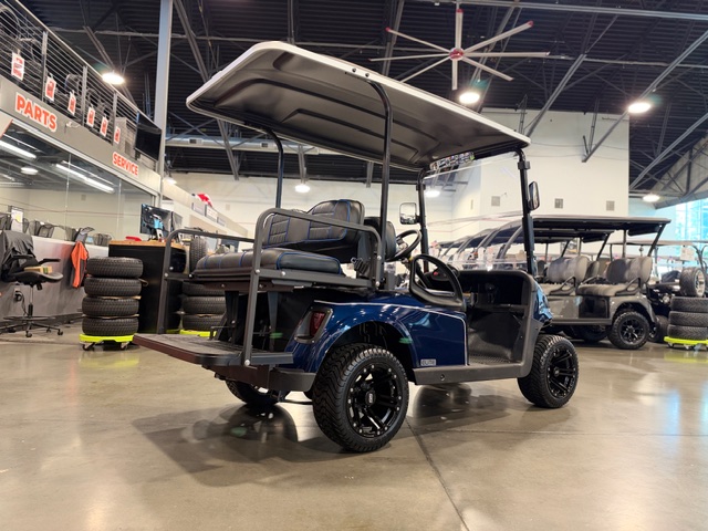 2021 E-Z-GO Freedom RXV Golf Car